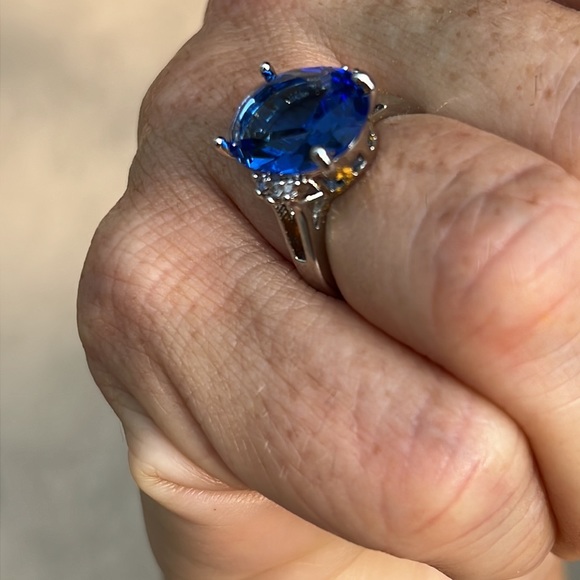 Simulated Sapphire Ring, 7.25 - Picture 7 of 10